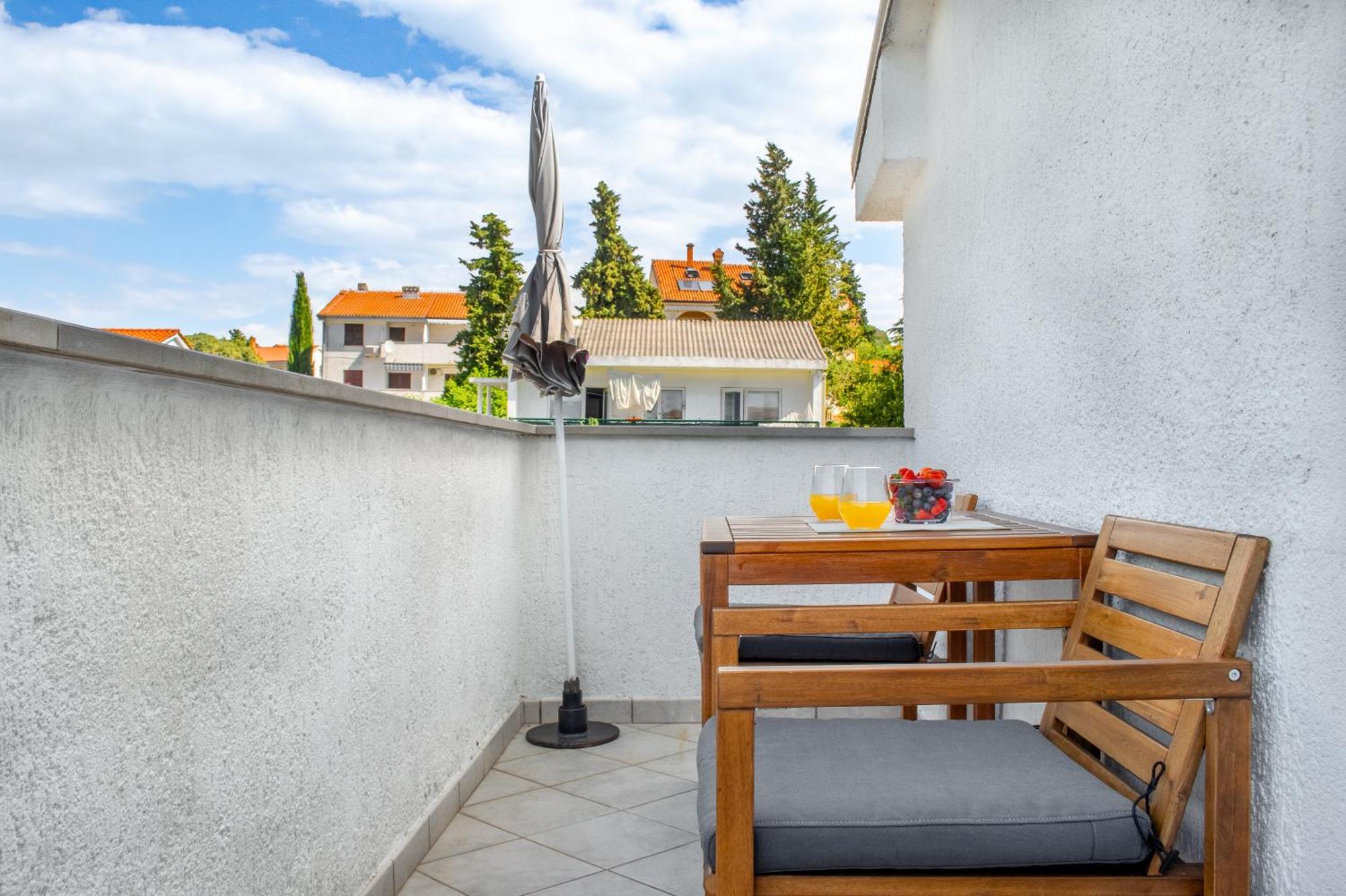 Seaside Apartments Petar Krk Town Extérieur photo